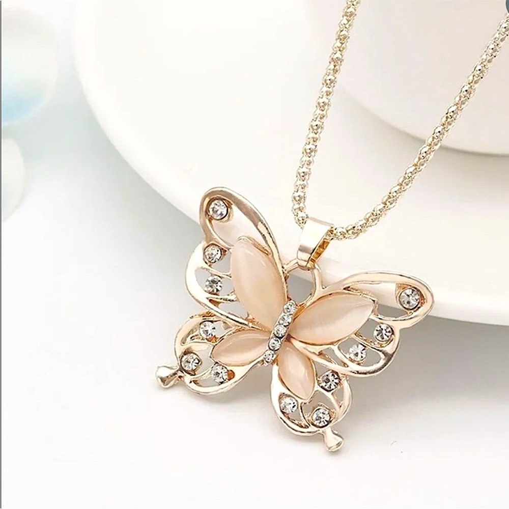 Rose Gold Peach Butterfly CZ Pendant Statement Necklace 18”-22” Chain NWT